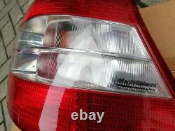 VW Golf 4 Mk4 TDI GLI GTI V5 V6 R32 4-motion HELLA Clear/Red Euro Tail Lights